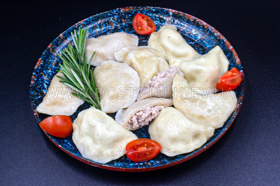 Вареники з м’ясом курки (1 кг)